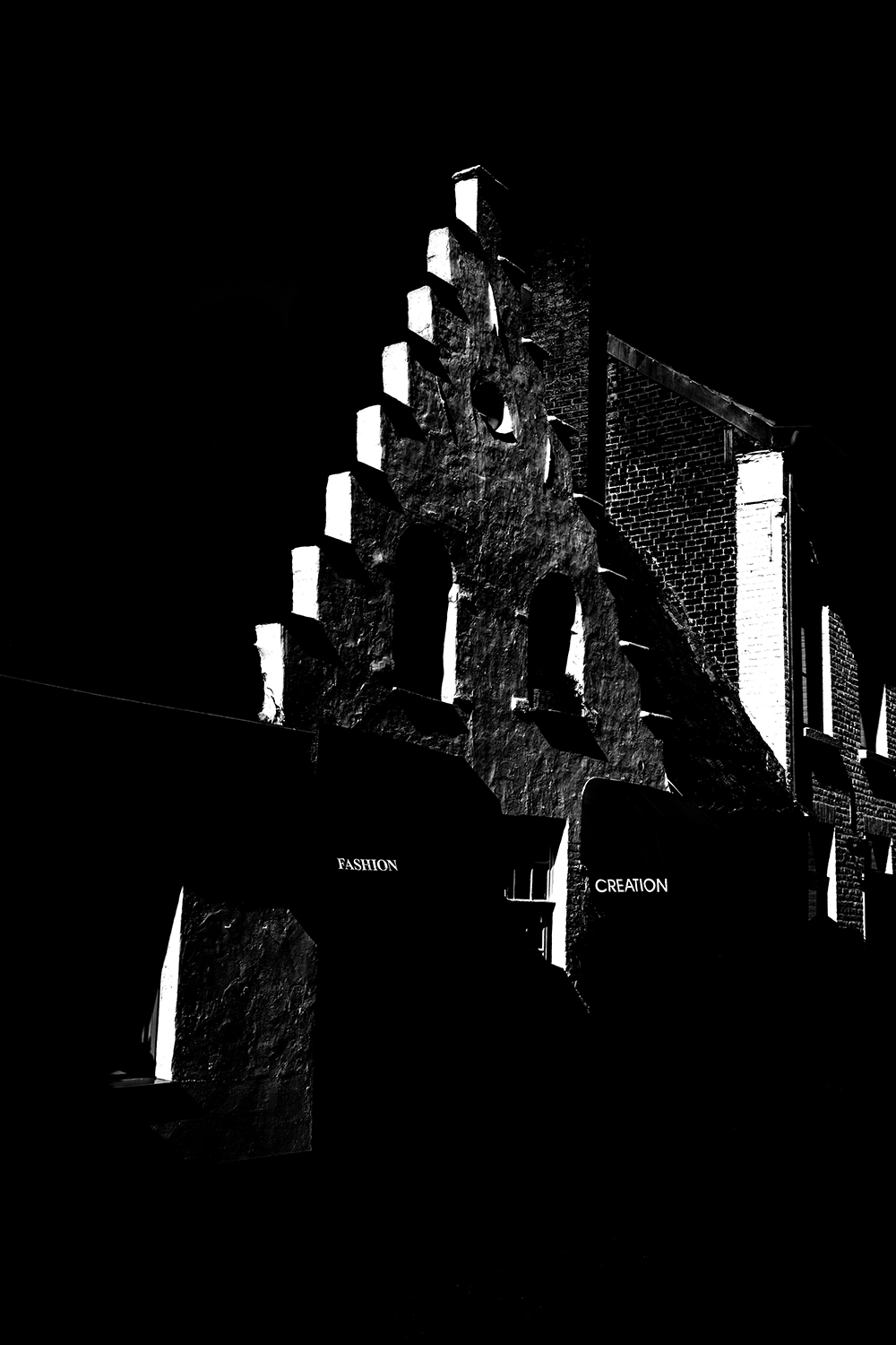noir brut architecture noir brut architecture